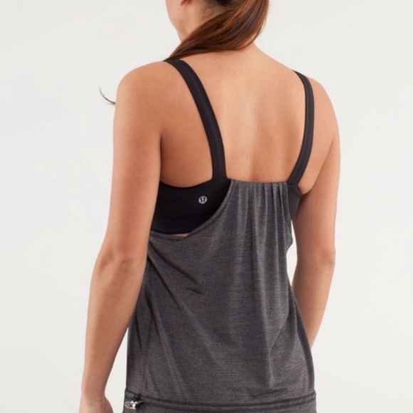 🍋Lululemon🍋 top🏃🏽♀️ - Picture 3 of 10